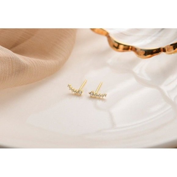 S925 Graduated CZ Diamonds Stud Earrings/Fashion Meteor Stars-Gold ECZ027 - Picture 9 of 9